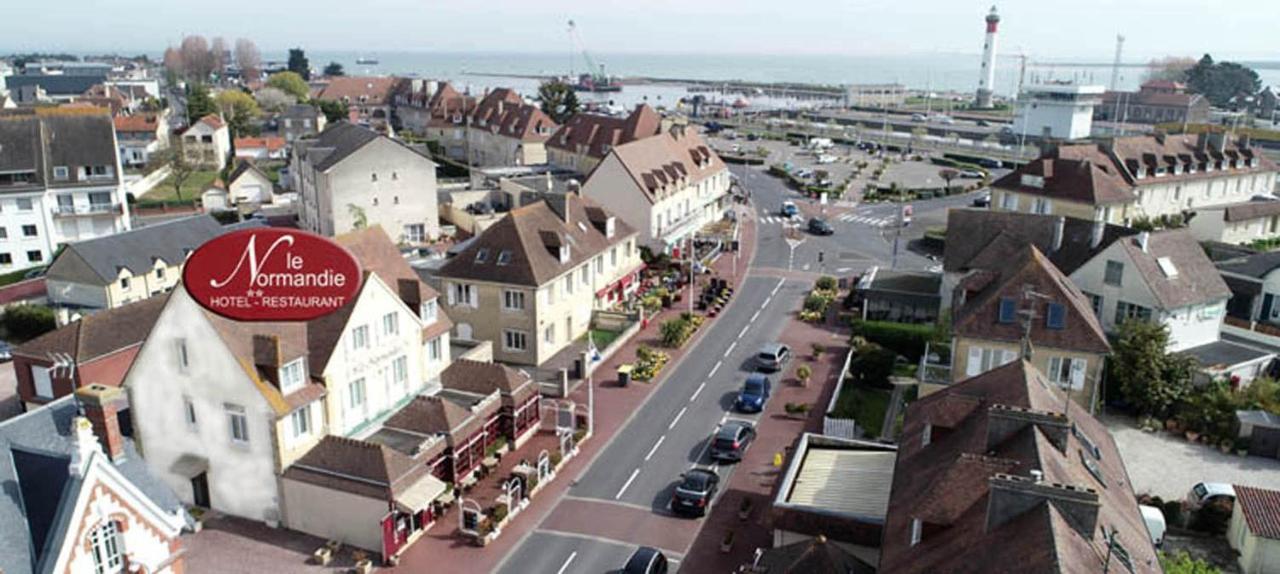 Hotel-Restaurant Le Normandie Luc-sur-Mer Exteriér fotografie